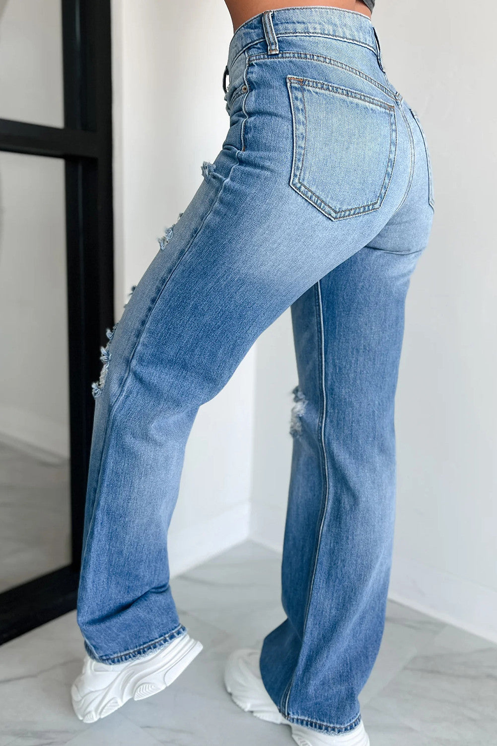 Mid Rise Distressed Straight Jeans FB