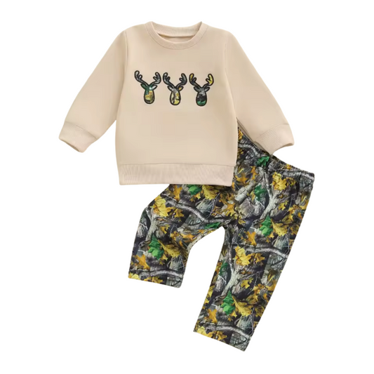 Embroidered Real Camo Deer Lounge Set